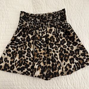 Karlie Leopard Print Smocked Waist Skort